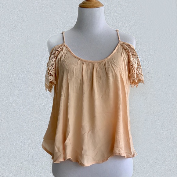 Top - Picture 1 of 1